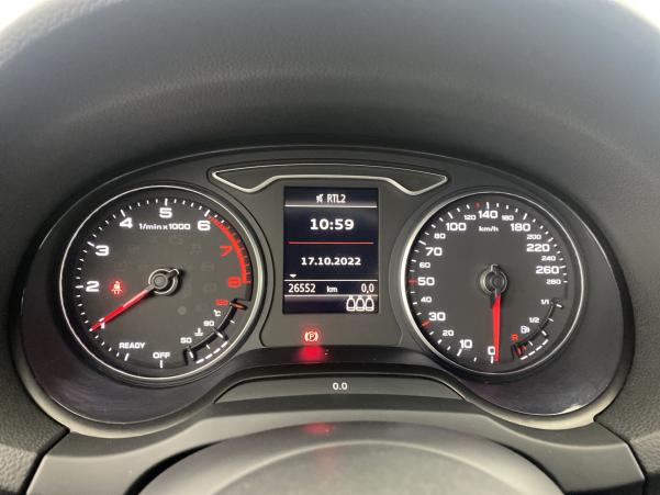 Vente en ligne Audi A3 35 TFSI 150ch CoD suréquipée au prix de 23 580 €