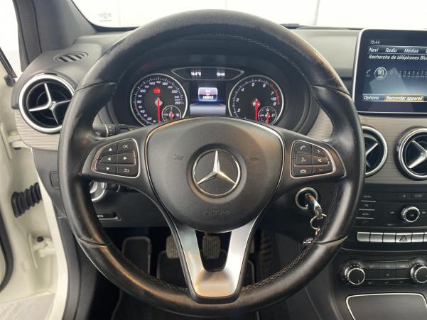 Vente en ligne Mercedes Classe B 180 122ch Inspiration au prix de 15 880 €