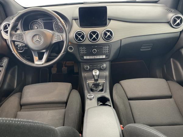 Vente en ligne Mercedes Classe B 180 122ch Inspiration au prix de 15 880 €