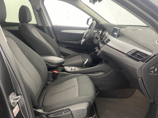 Vente en ligne Bmw X1 sDrive18iA 136ch Première DKG7 + Caméra + Options au prix de 36 390 €