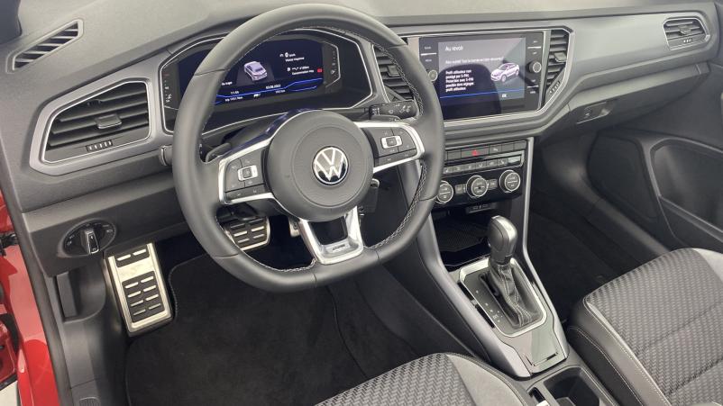 Vente en ligne Volkswagen T-Roc Cabriolet 1.5 TSI EVO 150ch R-Line DSG7 au prix de 37 750 €