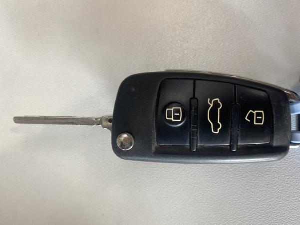 Vente en ligne Audi A3 35 TFSI 150ch CoD suréquipée au prix de 23 480 €
