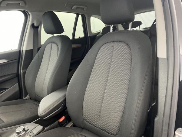 Vente en ligne Bmw X1 sDrive18iA 136ch Première DKG7 + Caméra + Options au prix de 36 390 €