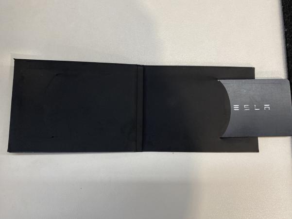 Vente en ligne Tesla Model 3 Standard RWD Plus + Sièges chauffants + Chargeur induction au prix de 36 980 €