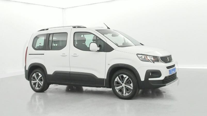 Vente en ligne Peugeot Rifter BlueHDi 100ch Standard Allure + Options au prix de 22 990 €
