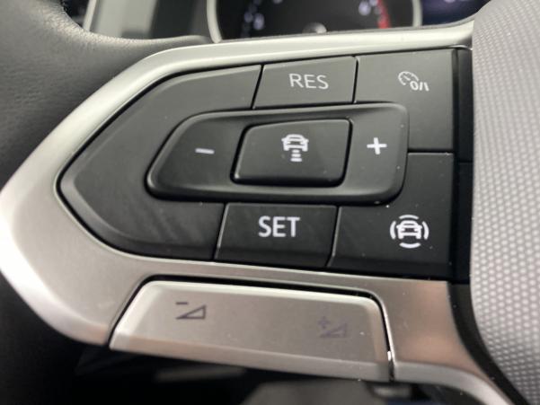 Vente en ligne Volkswagen Tiguan 1.5 TSI 150ch Life DSG7+options au prix de 34 490 €