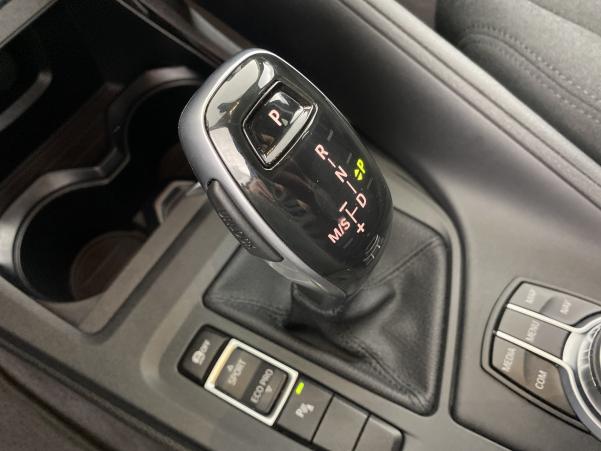 Vente en ligne Bmw X1 sDrive18iA 136ch Première DKG7 + Caméra + Options au prix de 36 390 €
