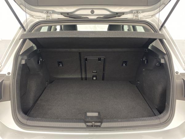 Vente en ligne Volkswagen Golf 2.0 TDI SCR 115ch Life au prix de 24 980 €