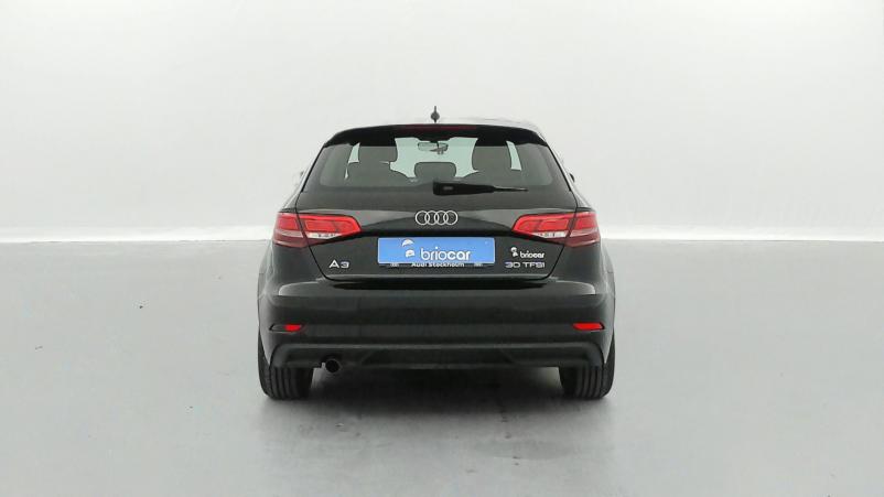 Vente en ligne Audi A3 30 TFSI 116ch suréquipée au prix de 21 980 €