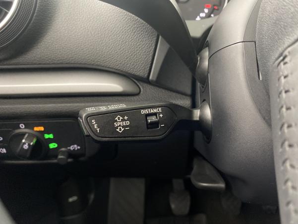 Vente en ligne Audi A3 35 TFSI 150ch CoD suréquipée au prix de 23 580 €