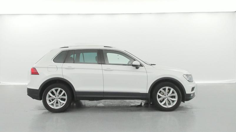 Vente en ligne Volkswagen Tiguan 2.0 TSI 190ch 4Motion DSG7 suréquipé au prix de 27 980 €