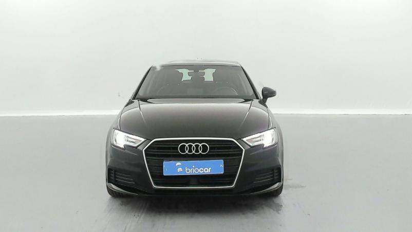 Vente en ligne Audi A3 35 TFSI 150ch CoD suréquipée au prix de 23 680 €