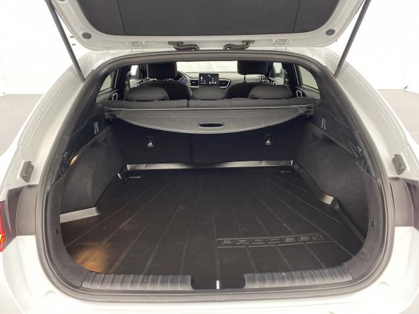 Vente en ligne Kia ProCeed 1.4 T-GDI 140ch GT Line DCT7 au prix de 22 990 €