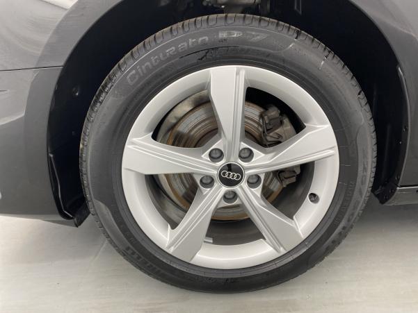Vente en ligne Audi A4 Avant 35 TFSI 150ch Design S tronic Suréquipée +Garantie constructeur 5ans/100000 kms au prix de 34 980 €