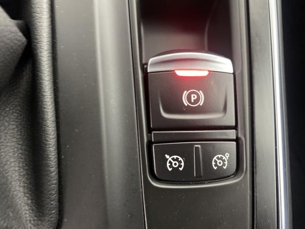 Vente en ligne Renault Grand Scenic 4 1.5 dCi 110ch Energy Business EDC 7 places au prix de 16 880 €