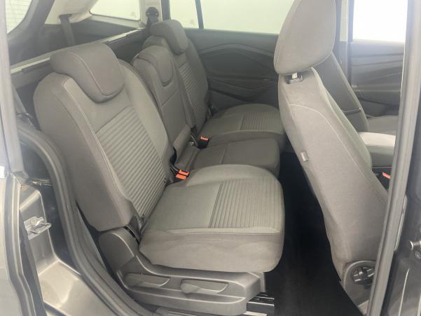 Vente en ligne Ford Grand C-Max 1.0 EcoBoost 125ch Titanium 7 places au prix de 15 980 €