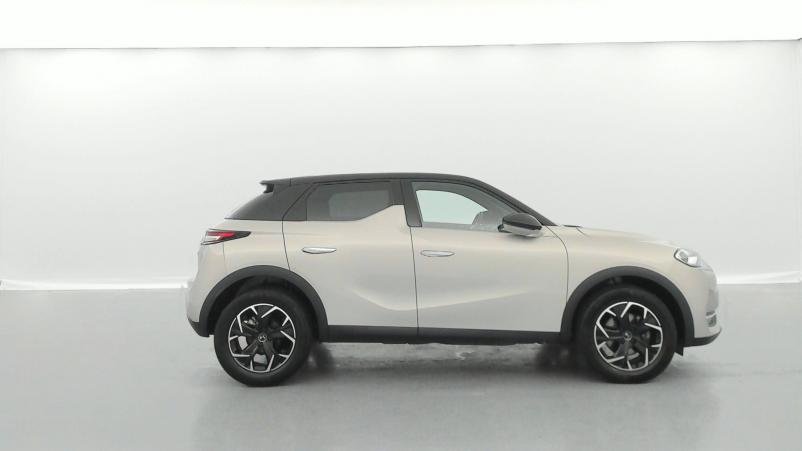 Vente en ligne Ds Ds3 Crossback BlueHDi 130ch Connected Chic Automatique+Caméra+Options au prix de 27 580 €