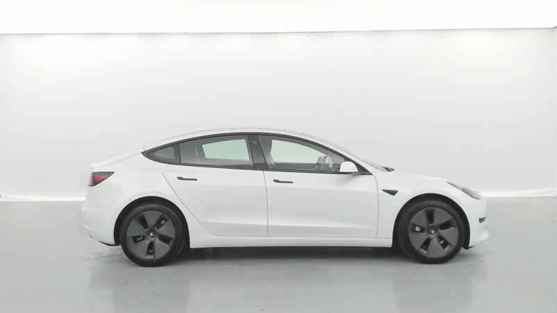 Vente en ligne Tesla Model 3 Standard RWD Plus + Sièges chauffants + Chargeur induction au prix de 39 880 €