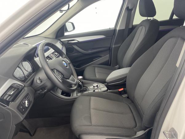 Vente en ligne Bmw X1 sDrive18iA 136ch Première DKG7 + Caméra + Options au prix de 36 390 €