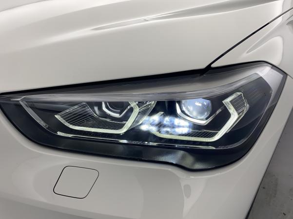 Vente en ligne Bmw X1 sDrive18iA 136ch Première DKG7 + Caméra + Options au prix de 36 390 €