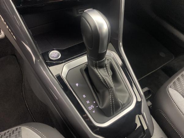 Vente en ligne Volkswagen T-Roc 2.0 TDI 150ch R-Line DSG7 au prix de 33 490 €