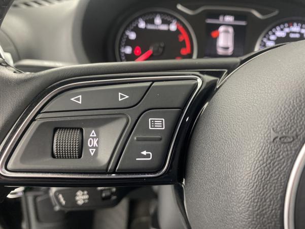 Vente en ligne Audi A3 35 TFSI 150ch CoD suréquipée au prix de 23 480 €