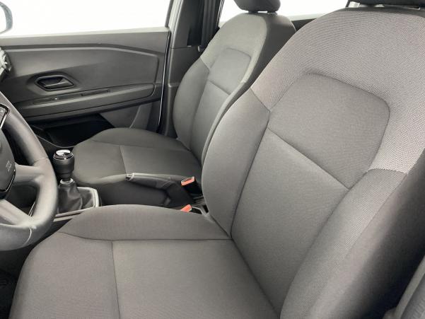 Vente en ligne Dacia Jogger 1.0 ECO-G 100ch Essential 7 places au prix de 20 390 €