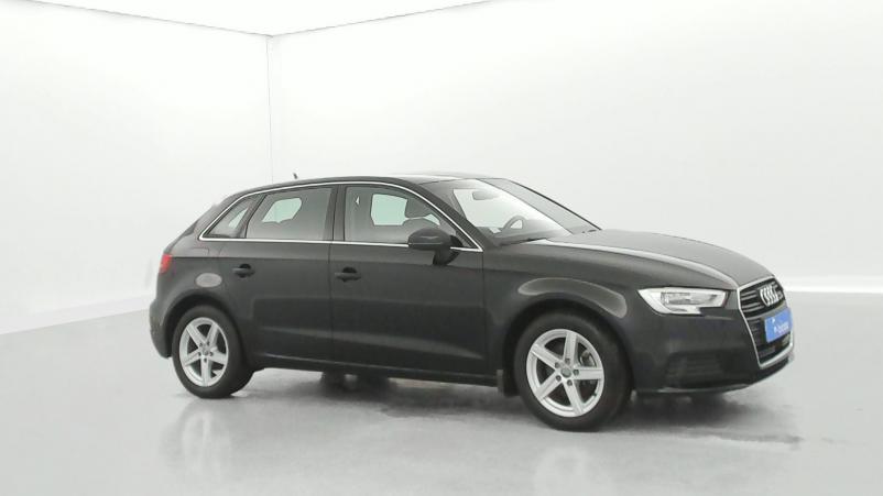 Vente en ligne Audi A3 35 TFSI 150ch CoD suréquipée au prix de 23 480 €