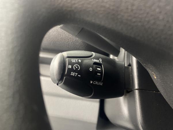 Vente en ligne Toyota Proace Van VAN GX L1 1.5D 100cv +radar de recul au prix de 24 490 €