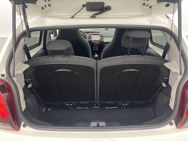 Vente en ligne Peugeot 108 1.0 VTi Style Top 5p+Toit ouvrant au prix de 10 980 €