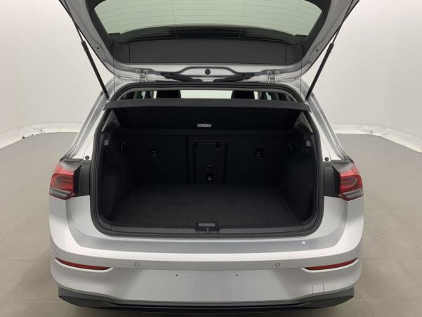 Vente en ligne Volkswagen Golf 2.0 TDI SCR 115 BVM6 LIFE 1ST au prix de 26 220 €