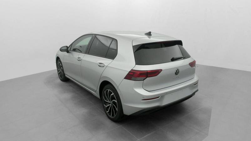 Vente en ligne Volkswagen Golf 2.0 TDI SCR 115 BVM6 LIFE 1ST au prix de 26 220 €