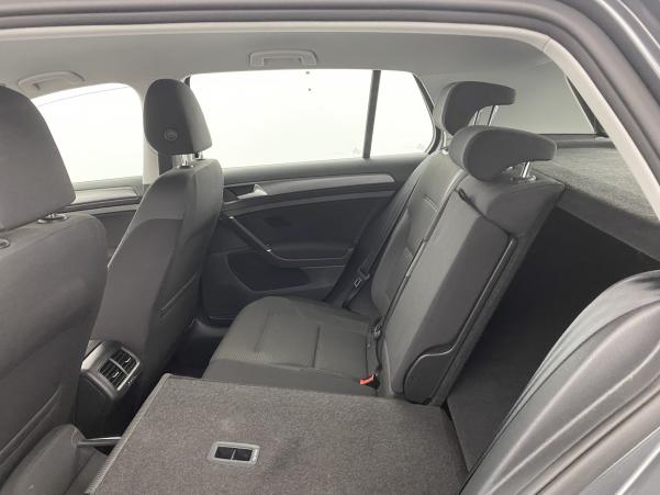 Vente en ligne Volkswagen Golf 1.4 TSI 125ch First Edition au prix de 18 780 €