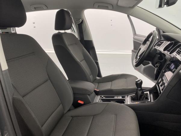 Vente en ligne Volkswagen Golf 1.4 TSI 125ch First Edition au prix de 18 780 €