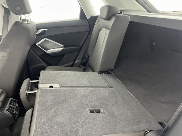 Vente en ligne Audi Q3 Advanced 35 TFSI 150ch suréquipé au prix de 28 880 €