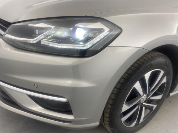Vente en ligne Volkswagen Golf 1.6 TDI 115ch Confortline + Caméra au prix de 19 990 €