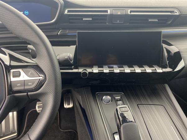 Vente en ligne Peugeot 508 HYBRID 225ch GT Pack e-EAT8 suréquipé au prix de 39 990 €