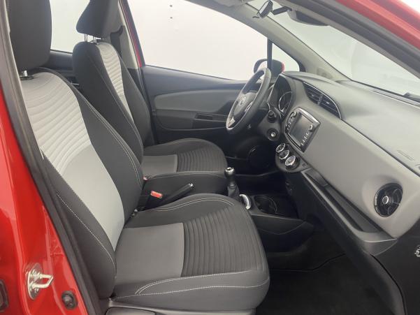 Vente en ligne Toyota Yaris 70 VVT-i Ultimate 5p au prix de 12 980 €