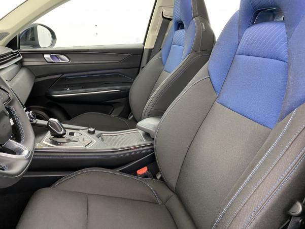 Vente en ligne Lynk&Co 01 1.5 HEV 197ch DCTH 7 (Hybride) au prix de 31 980 €