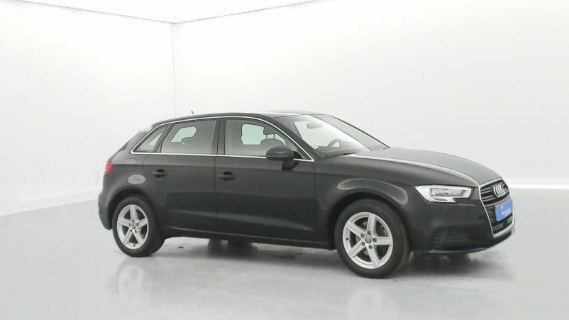 Vente en ligne Audi A3 30 TFSI 116ch suréquipée au prix de 21 980 €