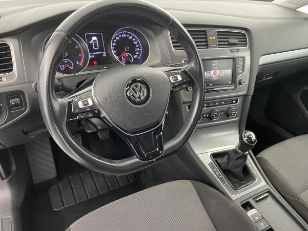 Vente en ligne Volkswagen Golf 1.2 TSI 110ch BlueMotion Technology Trendline 5p au prix de 14 490 €