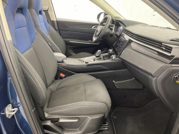 Vente en ligne Lynk&Co 01 1.5 HEV 197ch DCTH 7 (Hybride) au prix de 31 980 €