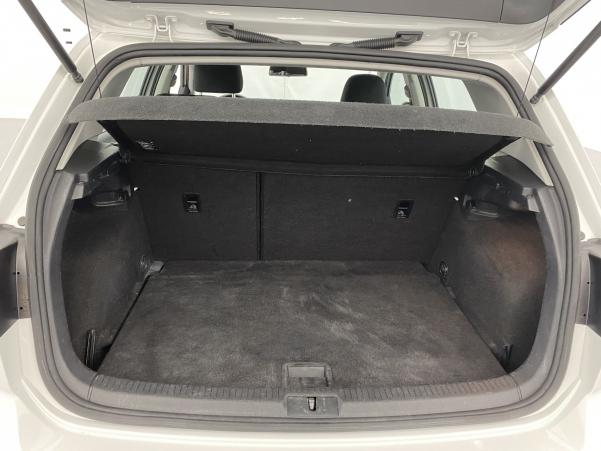 Vente en ligne Volkswagen Golf 1.2 TSI 110ch BlueMotion Technology Trendline 5p au prix de 14 490 €