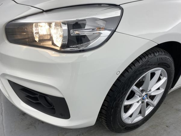 Vente en ligne Bmw Série 2 Active Tourer 214d 95ch Business au prix de 13 990 €