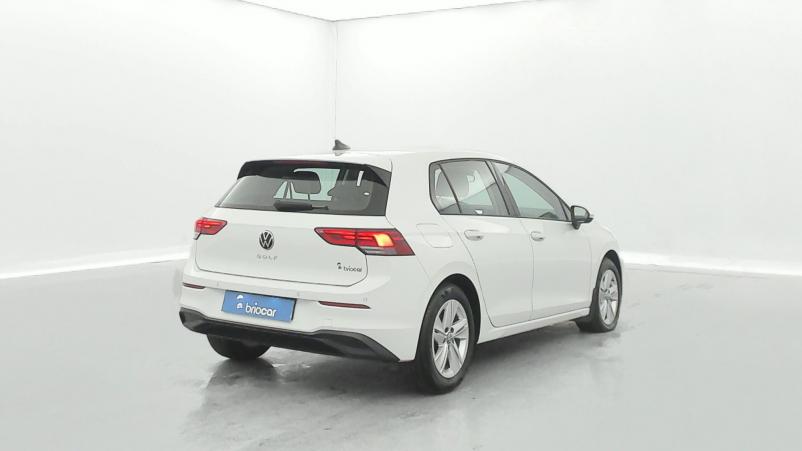 Vente en ligne Volkswagen Golf 1.5 TSI 150ch Life 1st au prix de 23 790 €