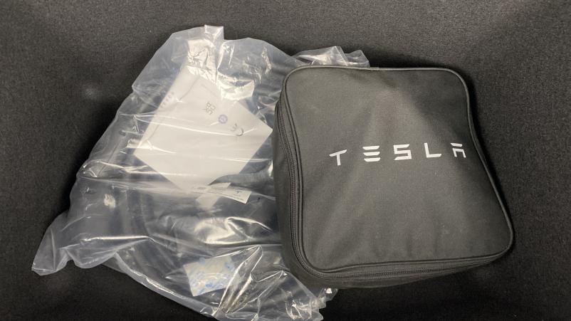 Vente en ligne Tesla Model 3 Standard RWD Plus + Sièges chauffants + Chargeur induction au prix de 36 980 €