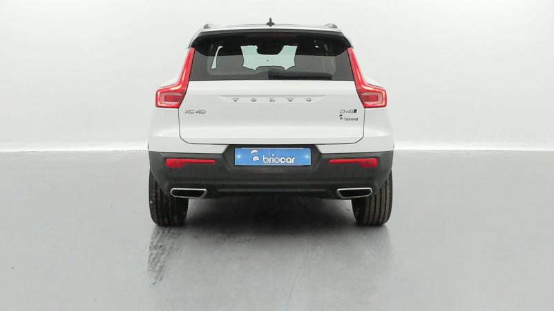 Vente en ligne Volvo XC40 D4 AdBlue AWD 190ch R-Design Geartronic 8+options au prix de 30 980 €