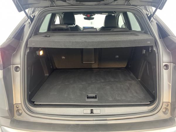 Vente en ligne Peugeot 3008 HYBRID 225ch GT e-EAT8 au prix de 36 980 €