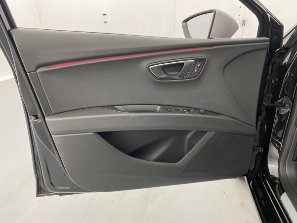 Vente en ligne Seat Leon 1.5 TSI 150ch ACT FR DSG7 au prix de 21 880 €