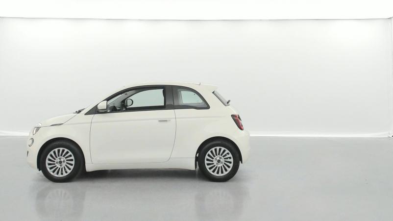 Vente en ligne Fiat 500 e 95ch Action au prix de 17 990 €